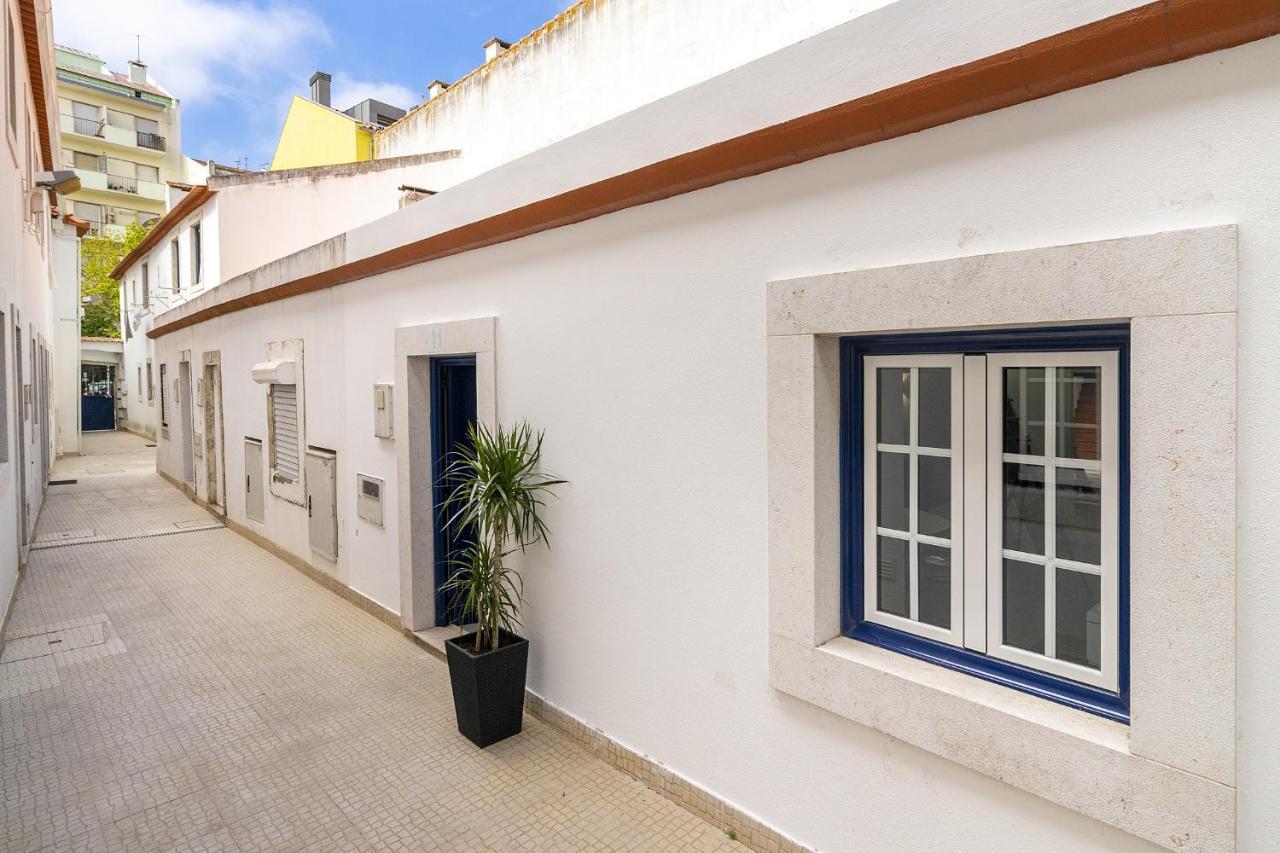 Whome Urban Escape: 1-Br W/Mezzanine Near Campo Ourique Lisbon Exterior photo